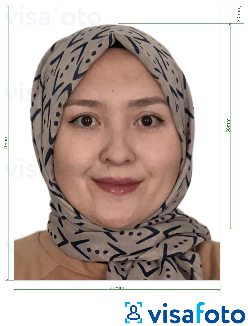 Contoh dari foto untuk Paspor Turkmenistan 3x4 cm (30x40 mm) dengan ukuran spesifikasi yang tepat