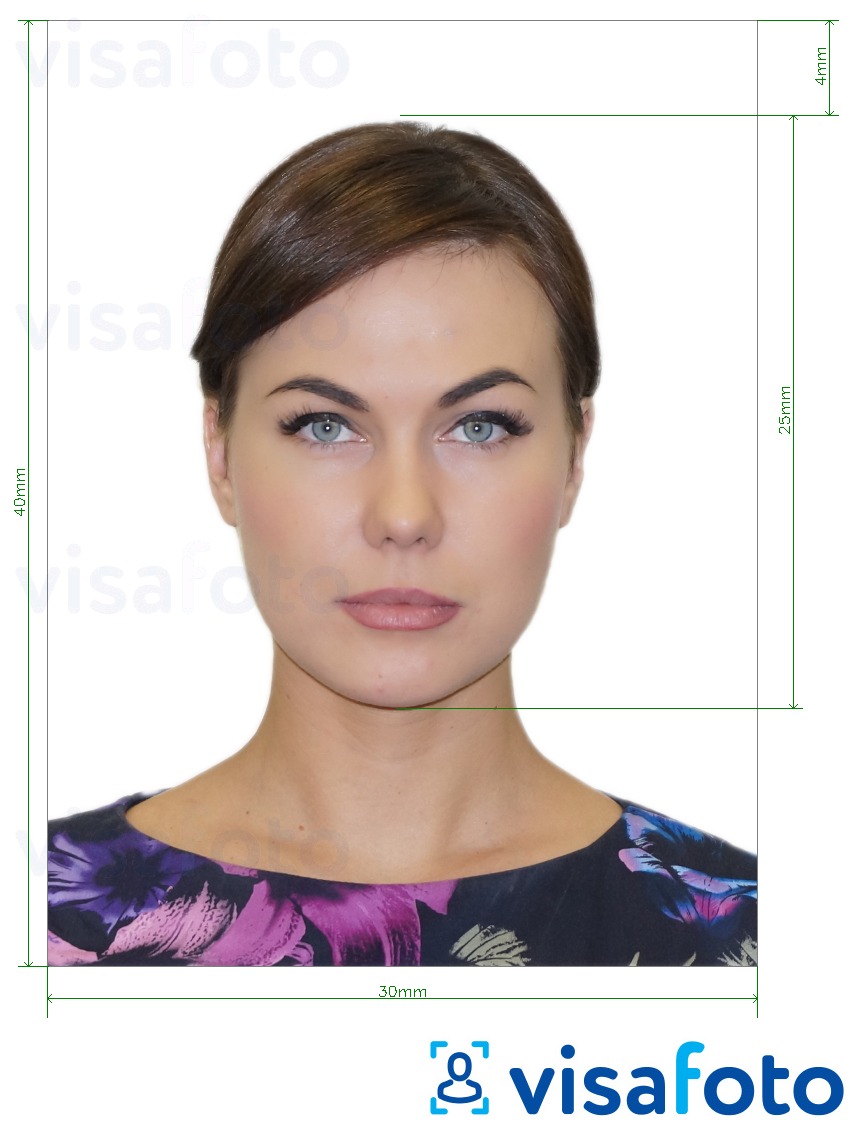 Contoh dari foto untuk ID Mahasiswa Rusia 3x4 dengan ukuran spesifikasi yang tepat